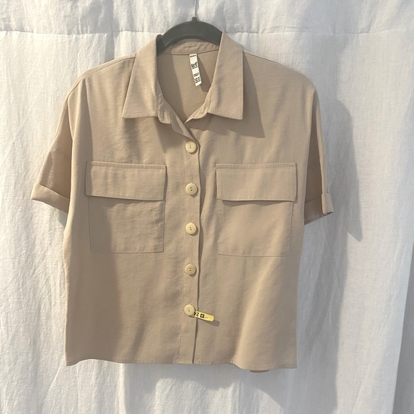 Short Sleeve Button Up Shirt - Picture 2 of 3